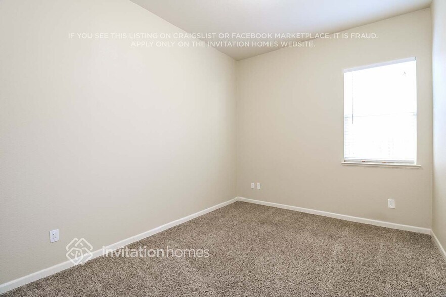 Building Photo - 691 Aspen Meadows Way