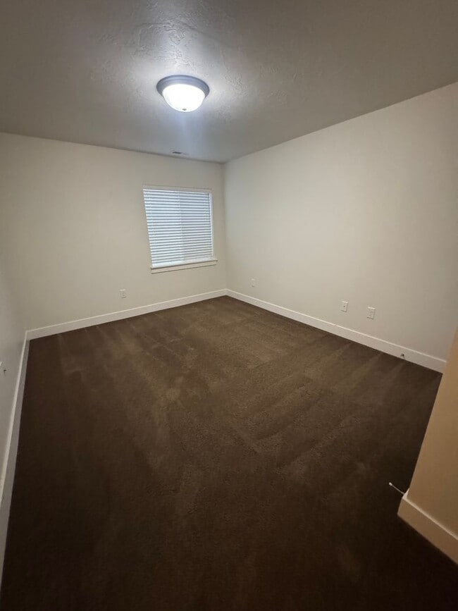 Building Photo - 12771 Park Rim Ct