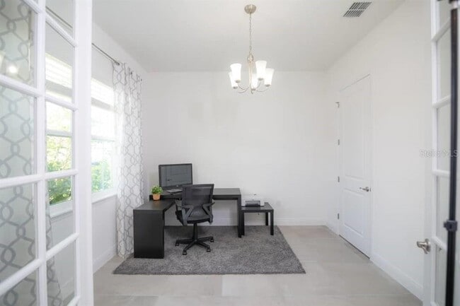 Building Photo - 15367 Gilligan Ct