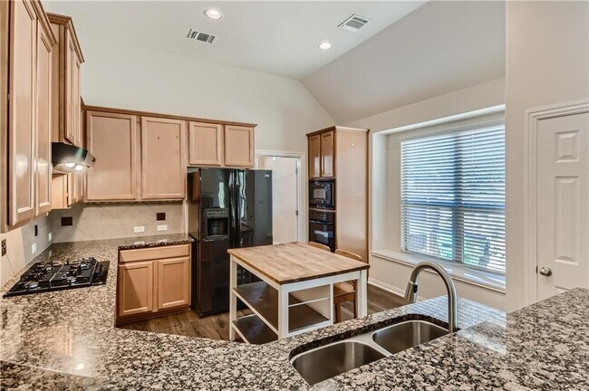 Building Photo - 2596 Santa Barbara Loop