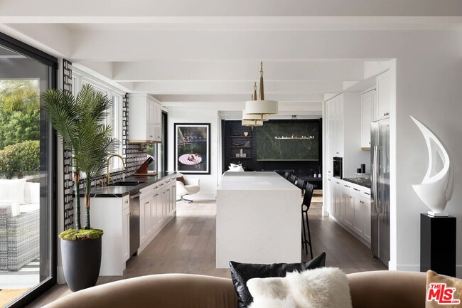 Building Photo - 0 Arenal Rd