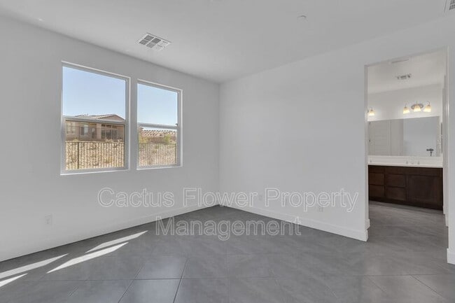 Building Photo - 13281 W Crimson Ter