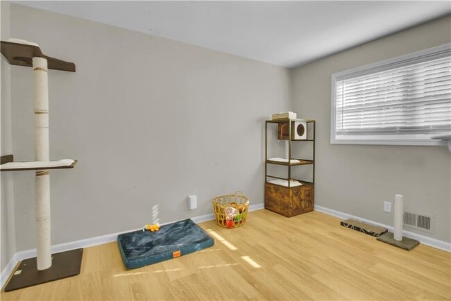 Building Photo - 3155 Hogan Rd SW