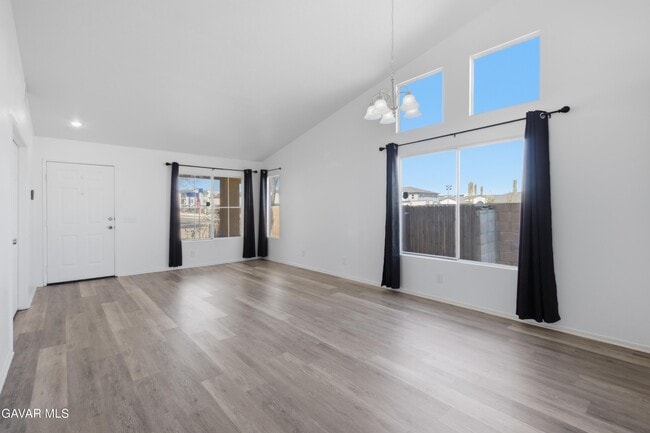 Building Photo - 44762 Shadowcrest Dr