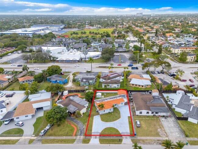 Building Photo - 1230 SW 86th Ct