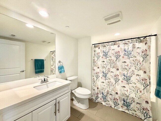 Building Photo - 4 Bedroom + 3.5 Bathroom Townhome | The Westerlies | Unfurnished