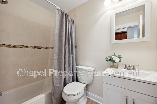 Building Photo - 3209 W Montgomery Ave