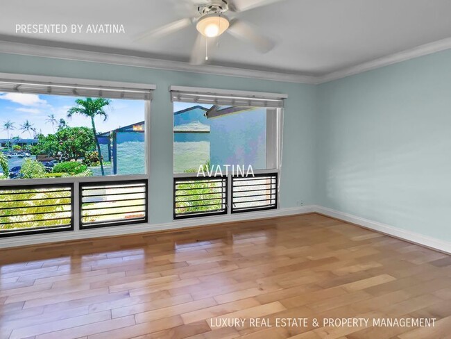 Building Photo - 6370 Hawaii Kai Dr