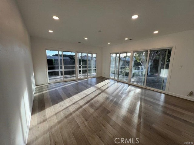 Building Photo - 909 S Echo Pl