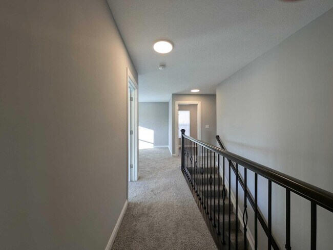 Building Photo - 1524 Raley Way