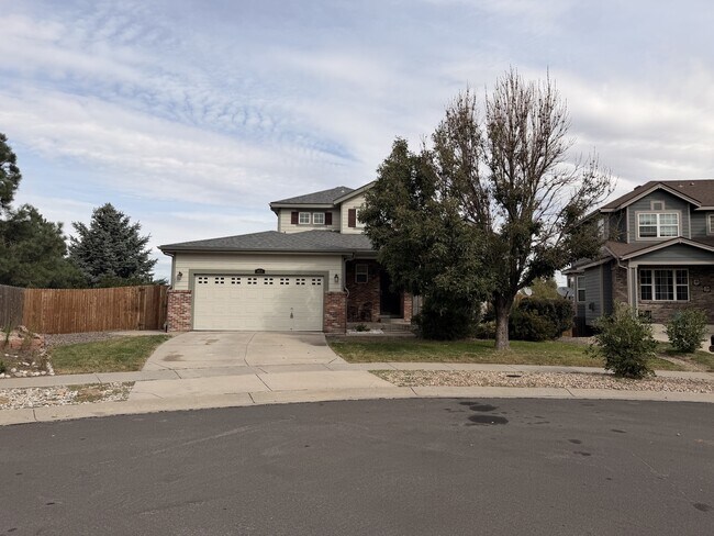 Building Photo - 653 Millet Cir