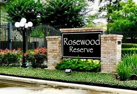 Building Photo - 9230 Rouge Cir