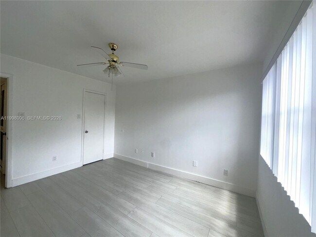 Building Photo - 15295 SW 106th Ln