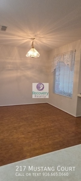 Building Photo - 217 Mustang Ct