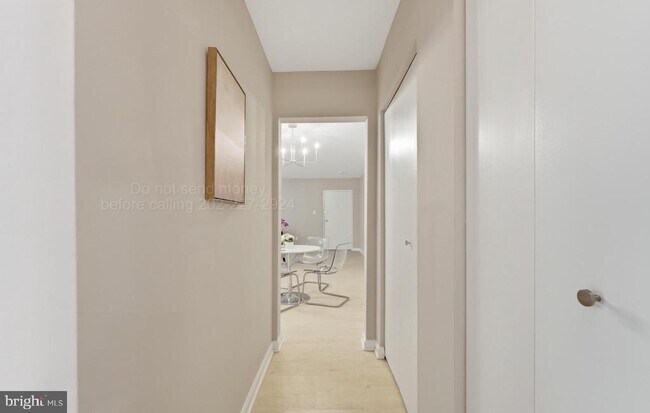 Building Photo - 3829 Hamilton St