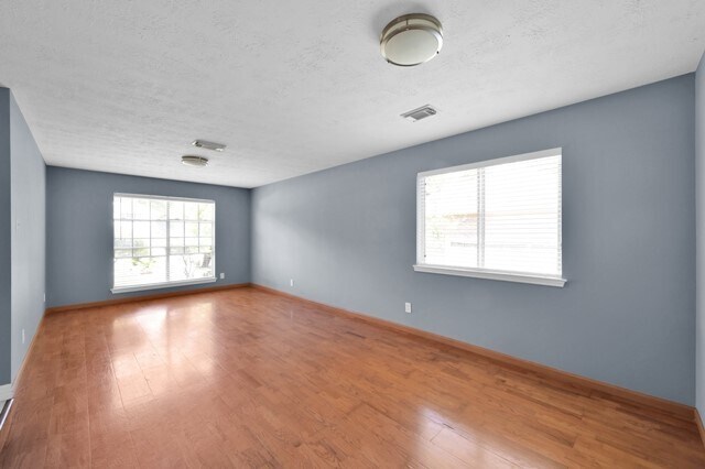 Building Photo - 6715 Dillon Dr