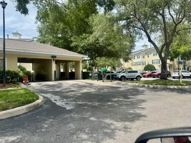 Building Photo - 18448 Bridle Club Dr