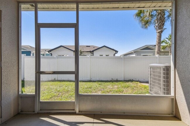 Building Photo - 16227 Swan View Cir
