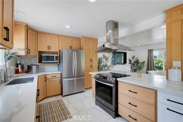Building Photo - 9471 Mokihana Dr
