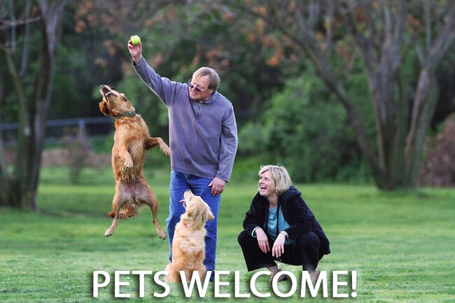 Building Photo - N5621 N Franklin St