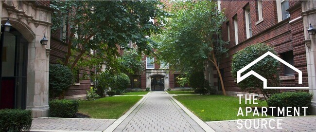 Building Photo - 3257 W Wrightwood Ave