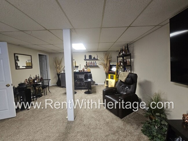 Building Photo - THIS HOME IS GORGEOUS!....ALL THE UPGRADES...