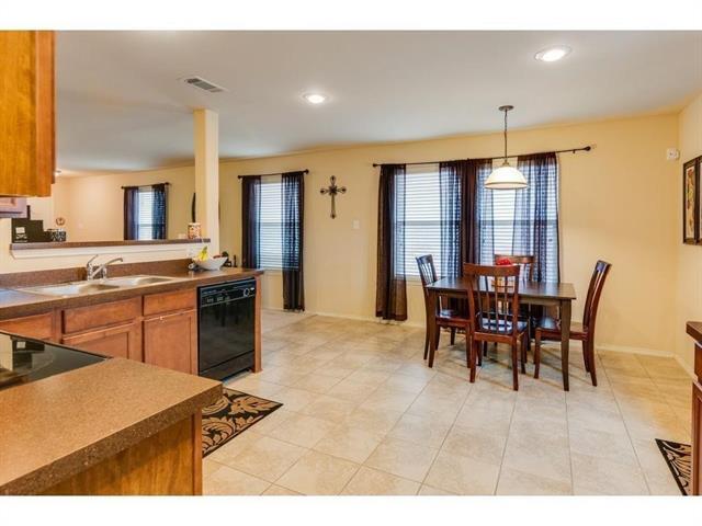 Building Photo - 5724 Mirror Ridge Dr