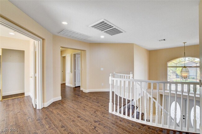 Building Photo - 2707 Mallard Landing Ave