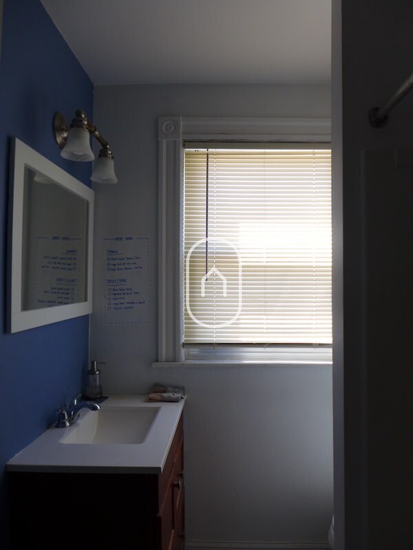 Building Photo - 5 Leamington Rd