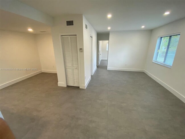 Building Photo - 9801 SW 55th St