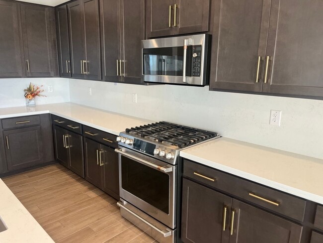 Building Photo - 23914 N 148th Dr