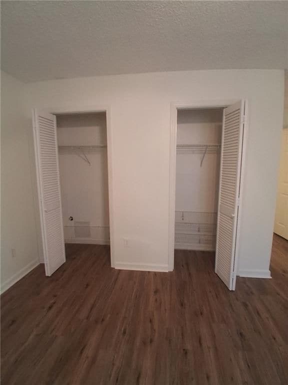 Building Photo - 4067 Coopers Hill Dr SE