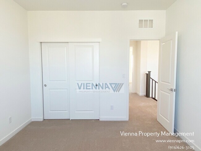 Building Photo - 7361 Moon Dream Wy