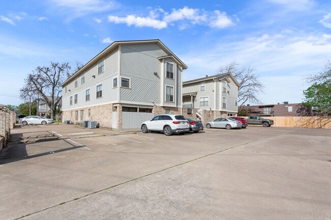 Building Photo - 1824 S 8th St