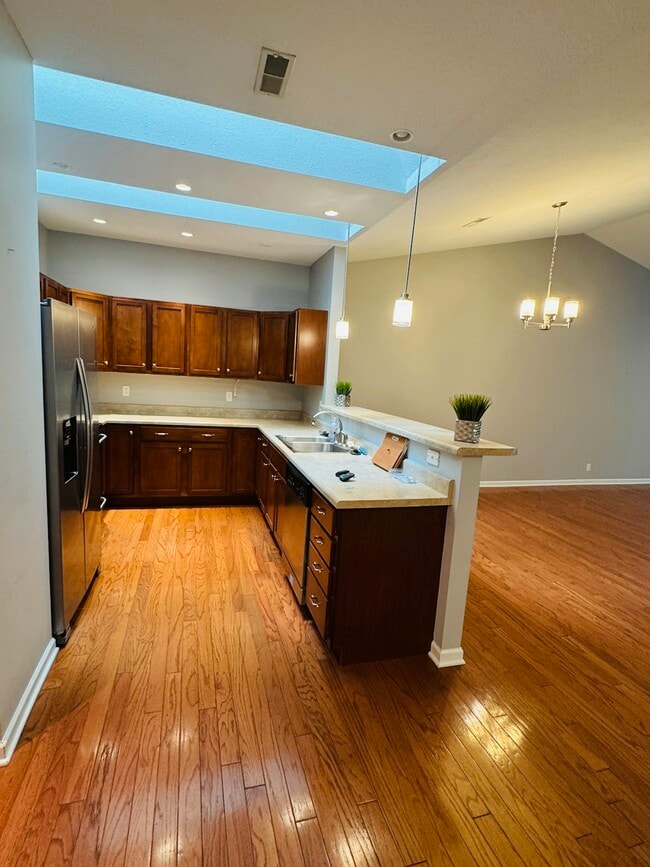 Building Photo - 7722 Ellisville Ln