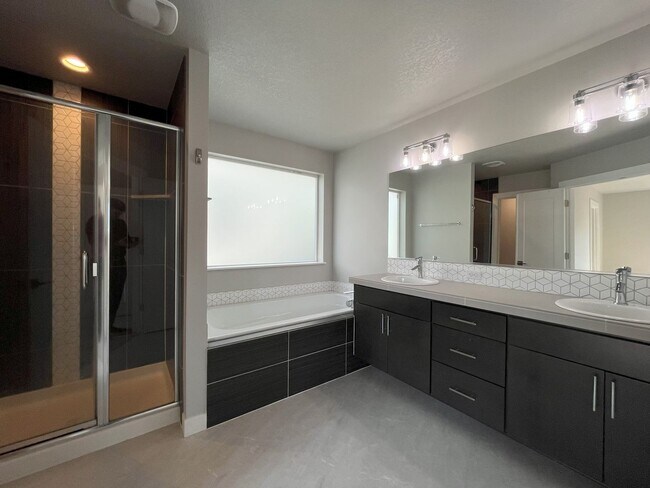 Building Photo - Three-Level Modern Living with Open Floor ...