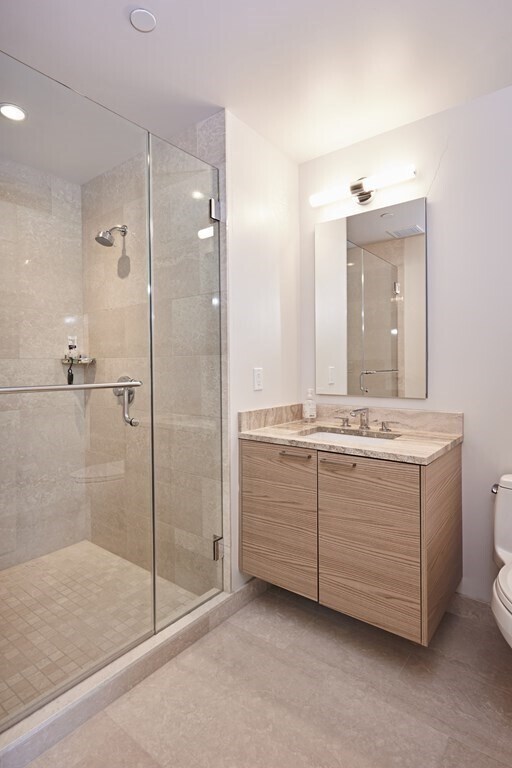 Building Photo - 1 Franklin St