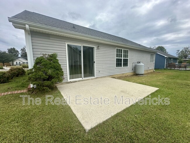 Building Photo - 1720 Hawk Run Ln