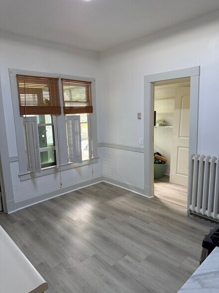 Building Photo - 62 Firglade Ave