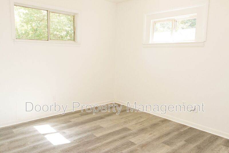Building Photo - 1220 Wheeler Ave