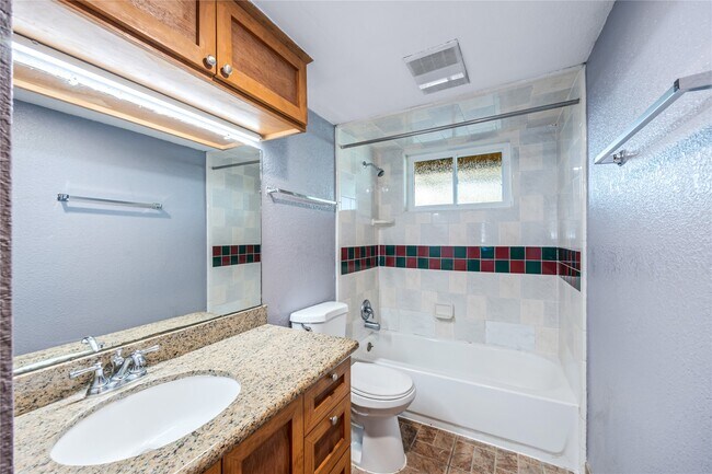 Building Photo - 9326 Eblen Dr