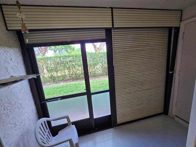 Building Photo - 9413 Boca Cove Cir