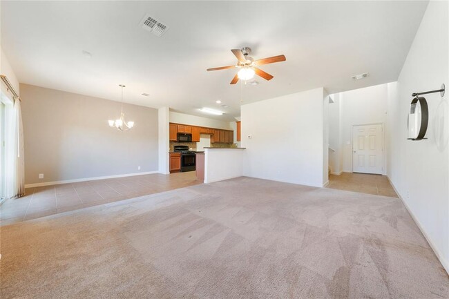 Building Photo - 1620 Bryant Dr