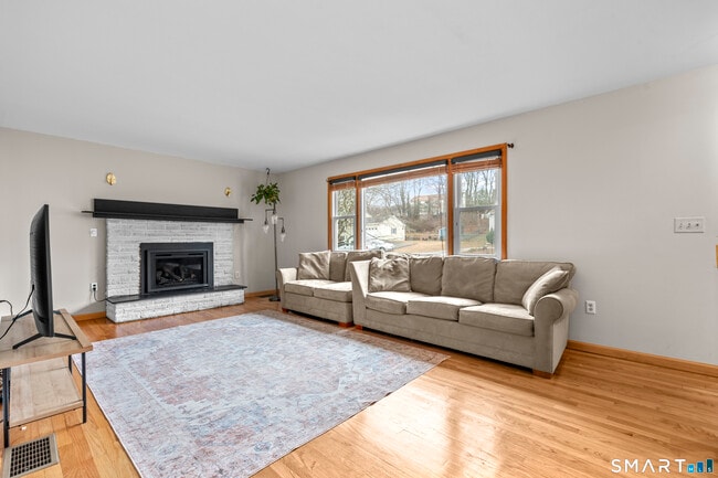 Building Photo - 91 Benz St