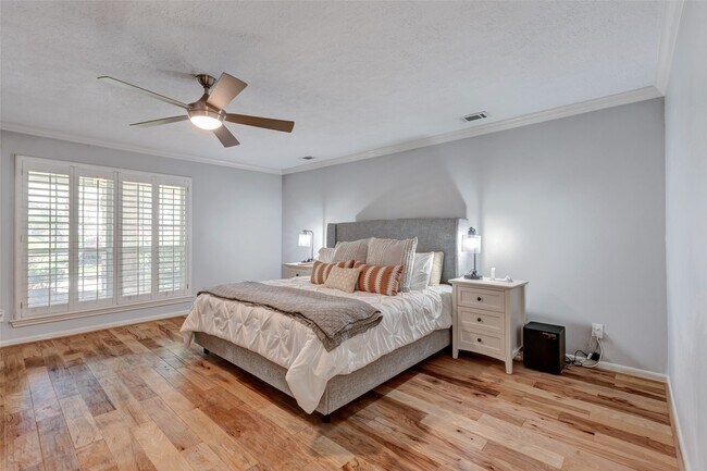 Building Photo - 9527 Enstone Cir