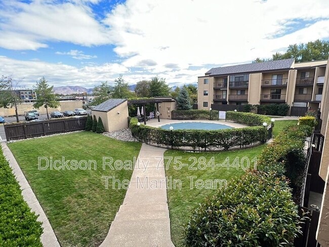 Building Photo - 2450 Lymbery St