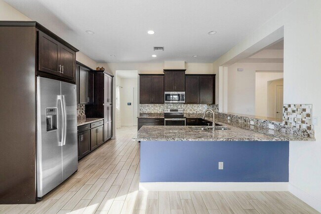 Building Photo - 15964 Whippoorwill Cir