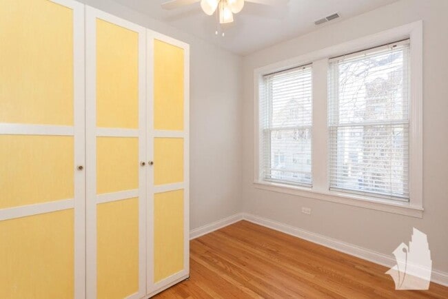 Building Photo - 1 bedroom in Chicago IL 60613