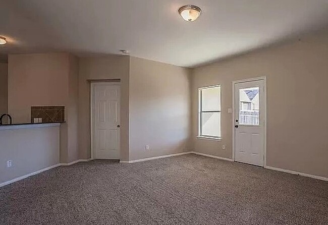 Building Photo - 4 Bed/ 2 Bath in Killeen TX