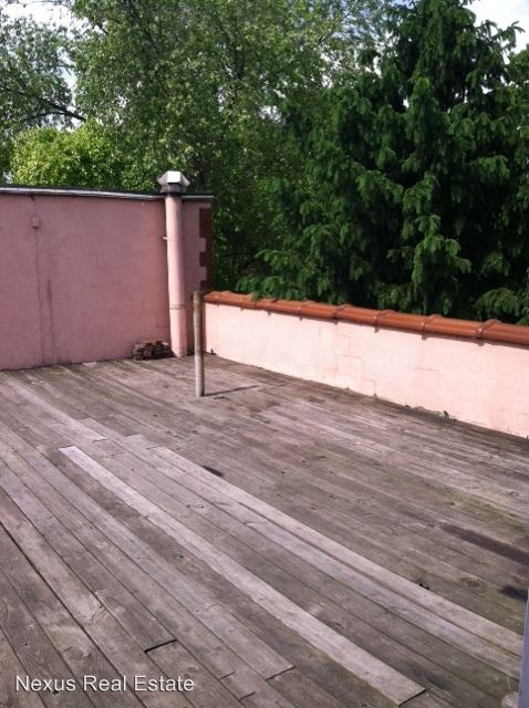 Building Photo - 5747 Holden St